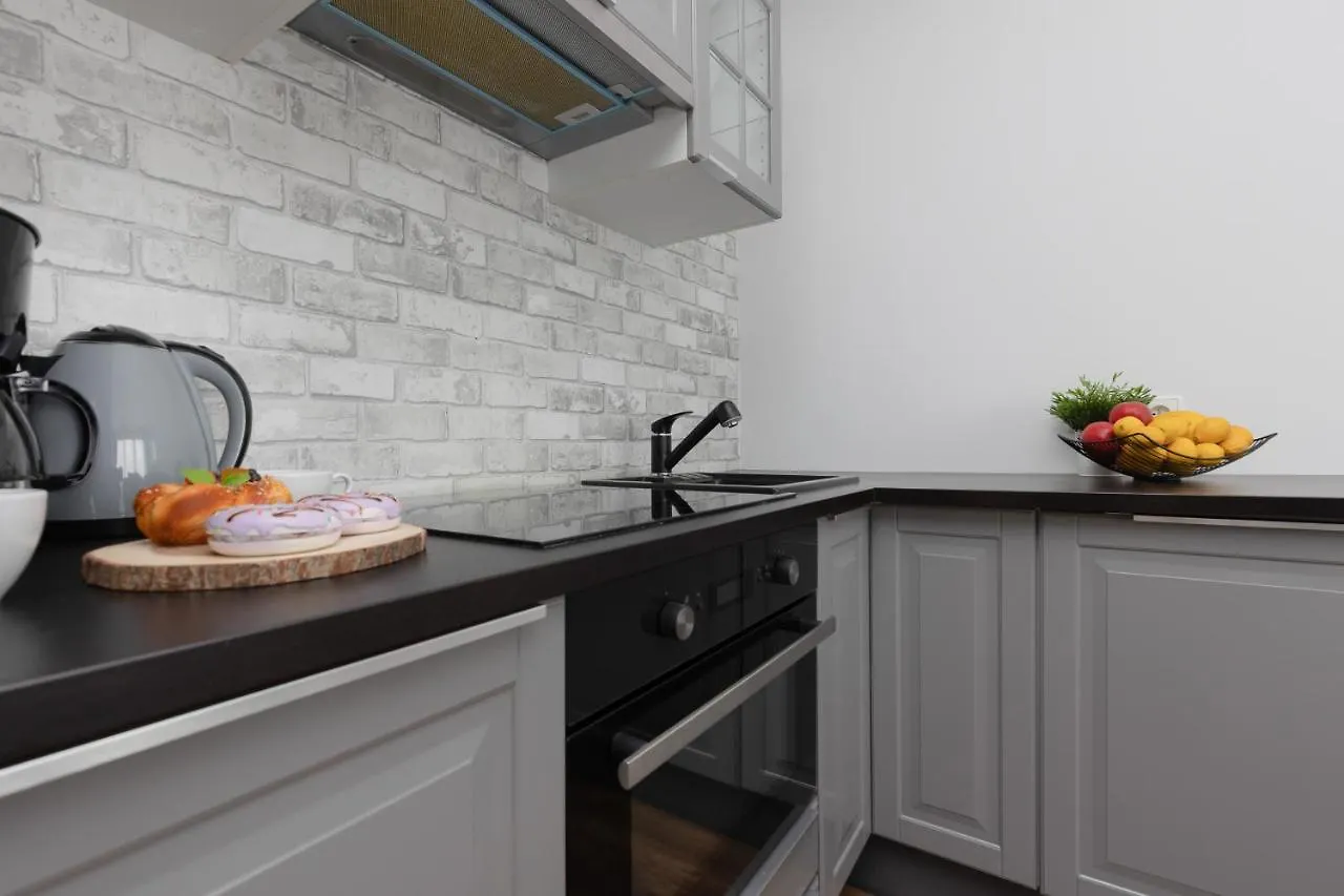 Comfy & Trendy Studio Apartment Warsaw Wola By Noclegi Renters Polónia
